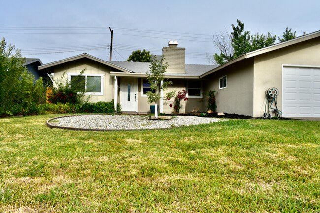 Building Photo - 1207 Gerry Way