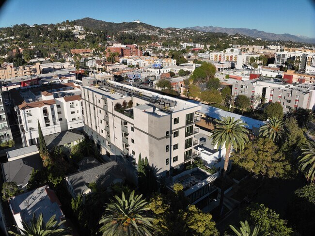 Exterior 3D - Onix Hollywood