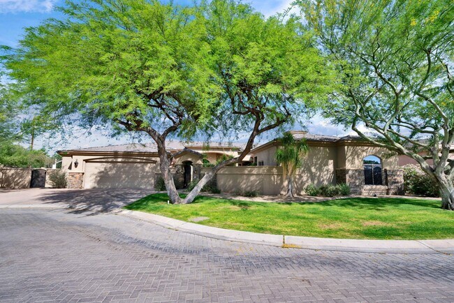 Building Photo - 5145 N 71st Pl