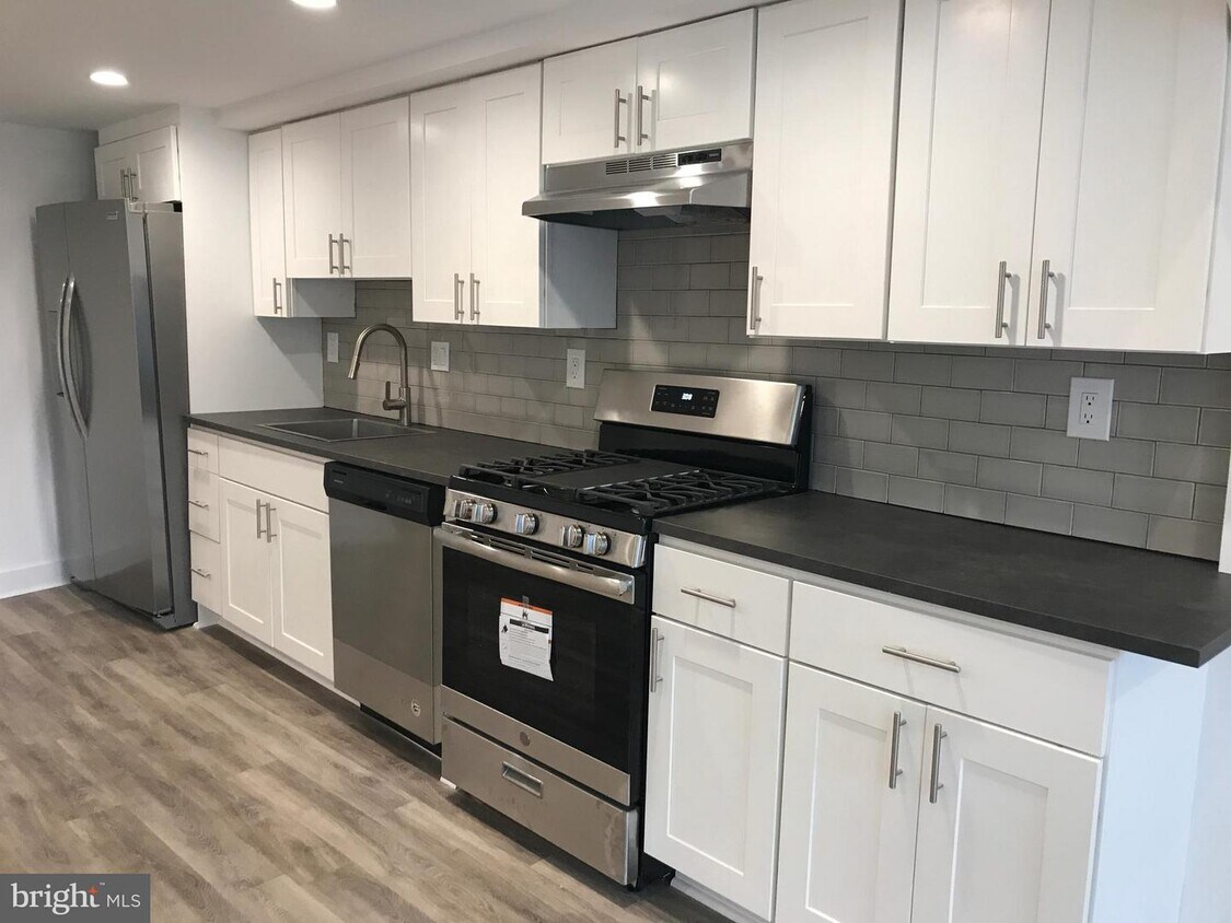 Foto principal - 929 S 11th St