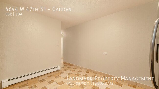 Building Photo - 4644 W 47th St