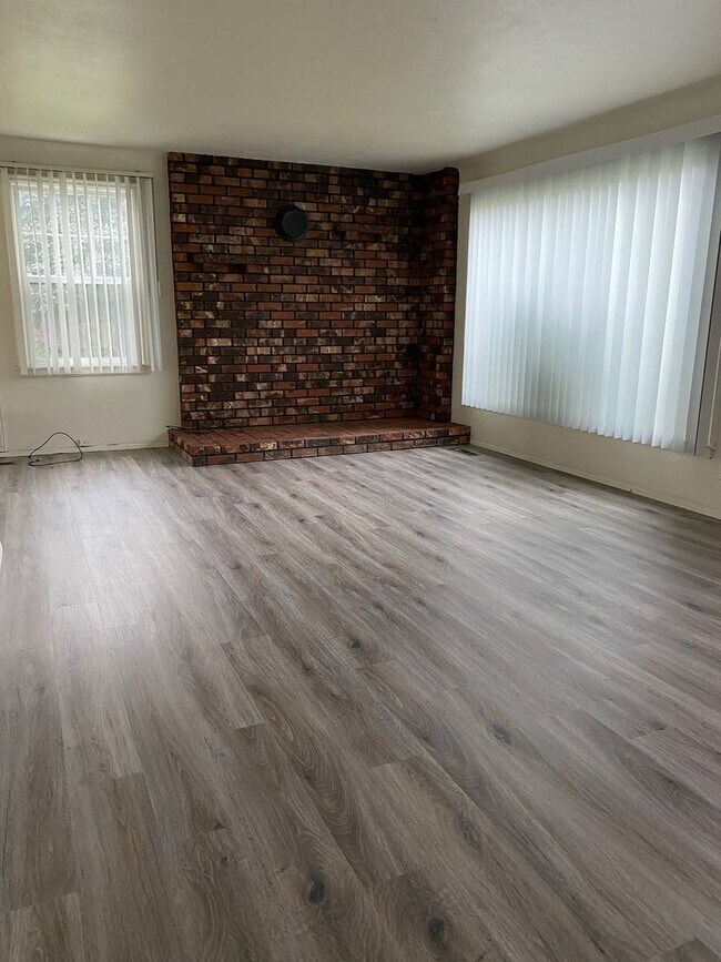 Foto del edificio - Great Shadle Home