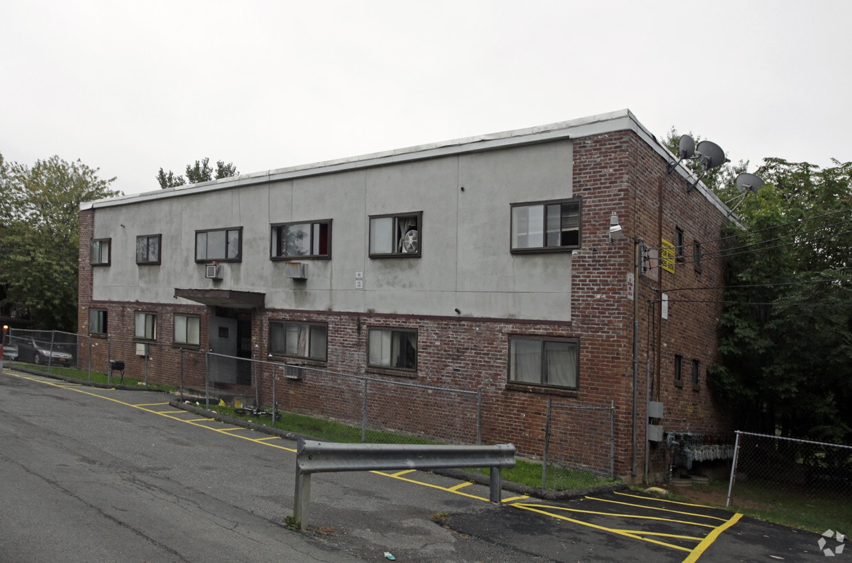 Building Photo - 58 Bethune Blvd