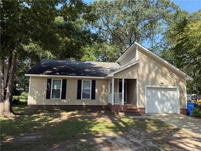 Building Photo - 1322 Worstead Dr
