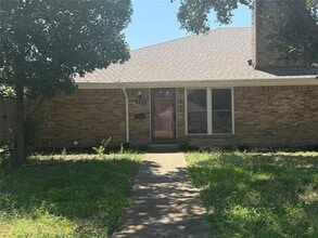 Building Photo - 326 Candlewood Pl