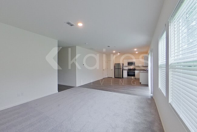 Building Photo - 638 Muster Fld Ct