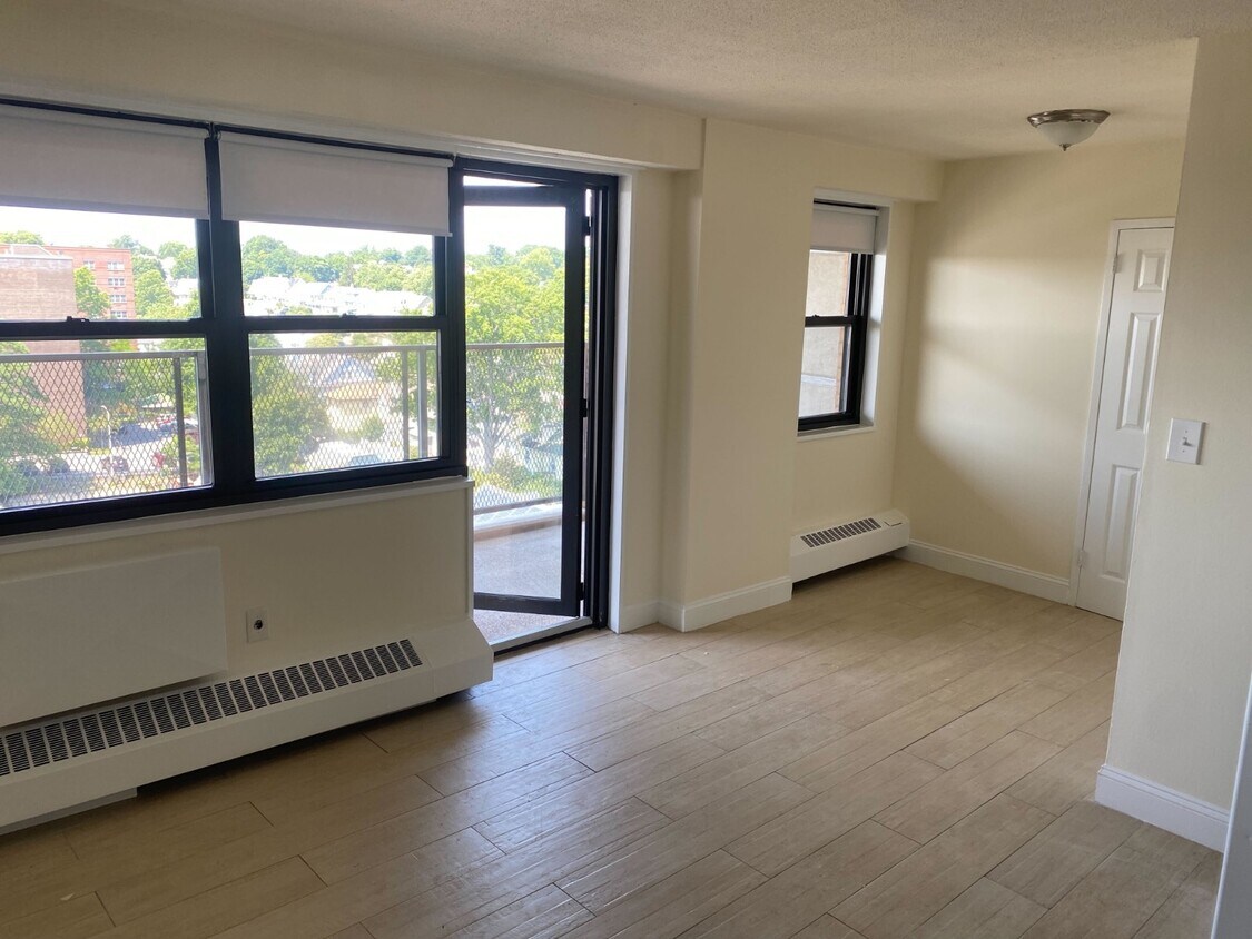 Foto principal - 80 Guion St