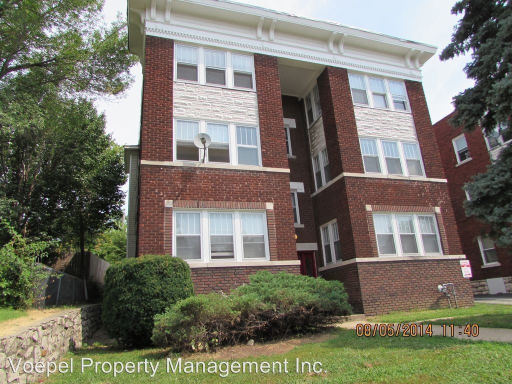 Primary Photo - 3220 Saint John Ave