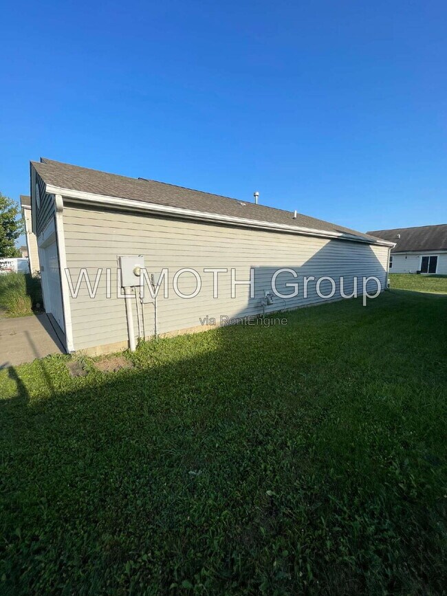 Foto del edificio - 1416 Dowell St