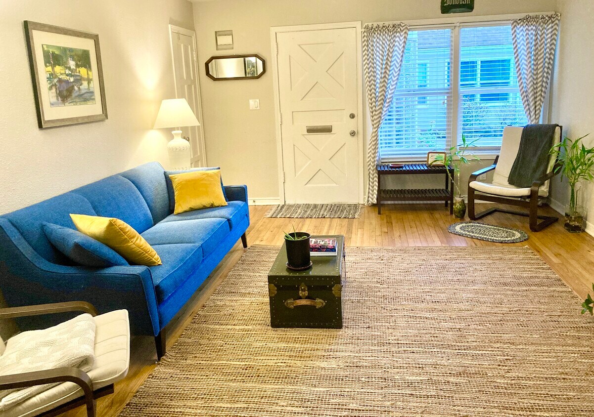 2438 NE Killingsworth St Unit 7, Portland, OR 97211 Condo for Rent in