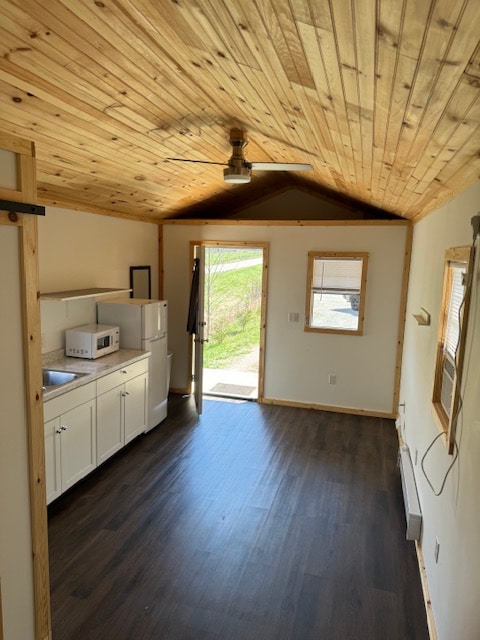 Building Photo - 9824 Hwy 421 S