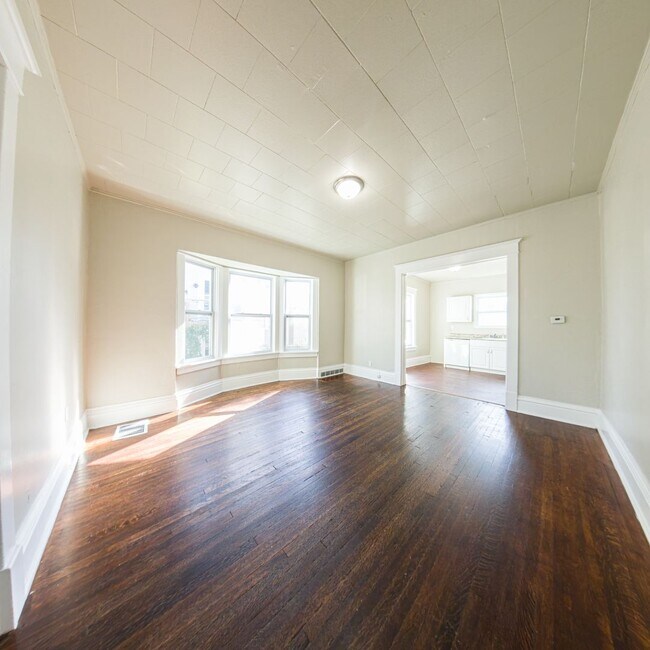 Foto del edificio - 2846 Rutland Ave