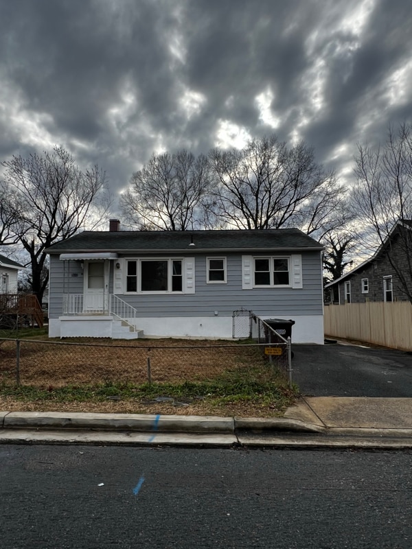 Photo - 5407 Quintana St (Riverdale, MD)