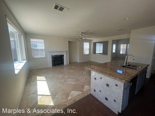 Building Photo - 4 br, 3.5 bath House - 74 Vella Circle