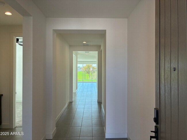 Foto del edificio - 10862 N Brownsville Ln