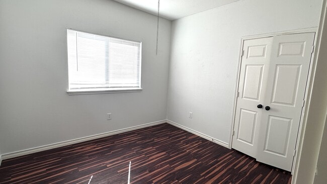 Building Photo - 6522 Malachite Dr