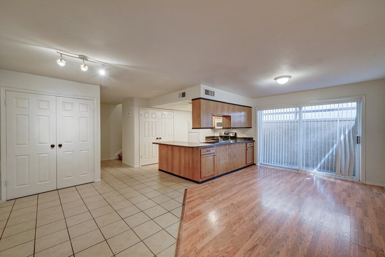 2021 E Osborn Rd Unit Osborn Condo, Phoenix, AZ 85016 Condo for Rent