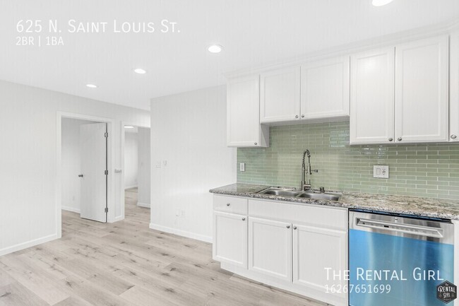 Building Photo - Charming Boyle Heights Duplex! | 2 Bedroom...