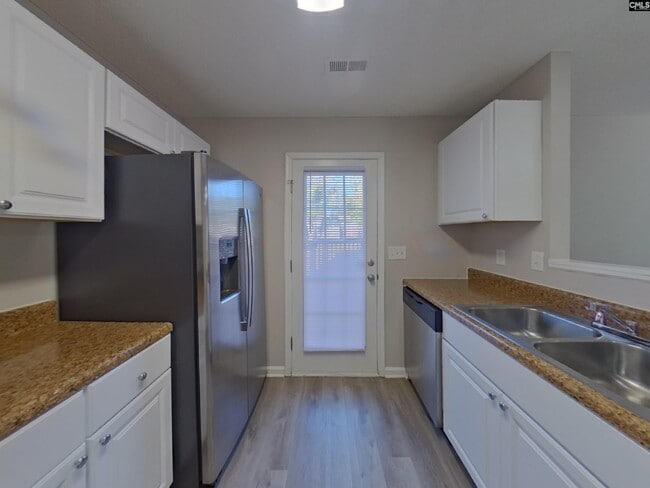 Building Photo - 457 Cape Jasmine Way