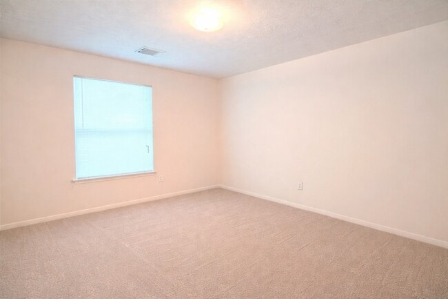 Building Photo - 19031 Telford Way