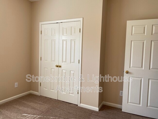 Foto del edificio - 1104 Lighthouse Dr