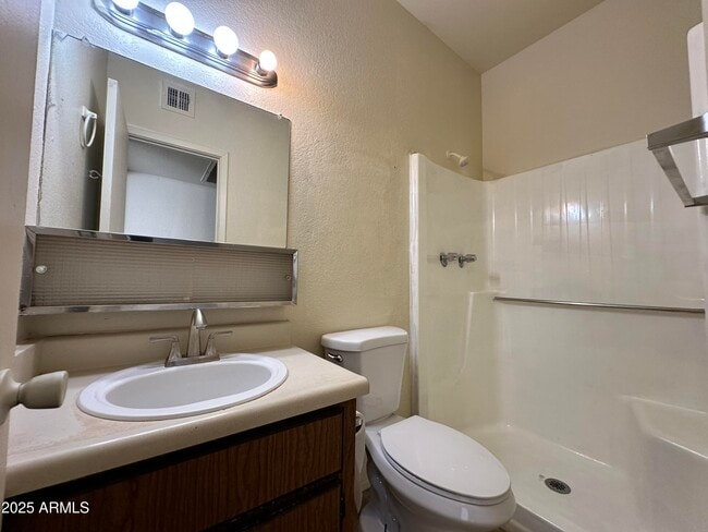 Building Photo - 2801 E Monte Cristo Ave