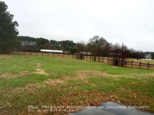 Building Photo - Three Bedroom in Grayson School District