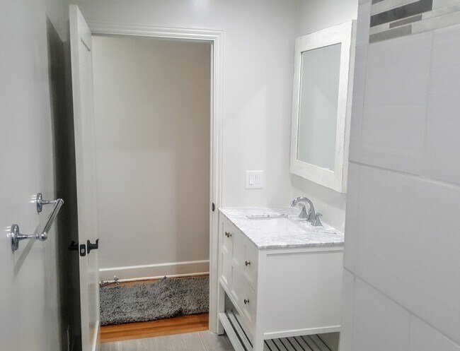 Building Photo - 6265 Commodore Sloat Dr