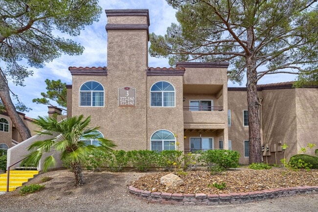 Building Photo - 9325 W Desert Inn Rd