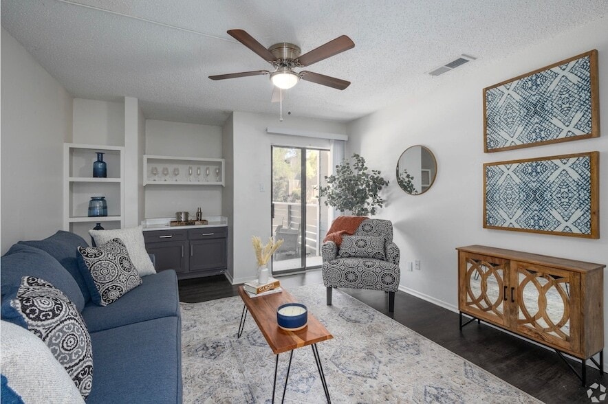 Foto principal - 2170 Thousand Oaks Dr