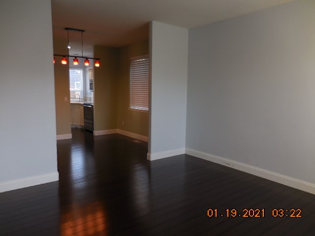 Building Photo - 12982 SW Kameron Way