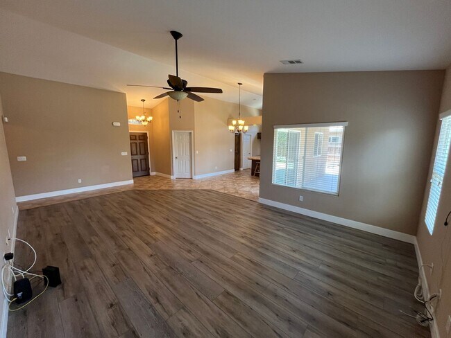 Building Photo - Gorgeous Home Available Soon!