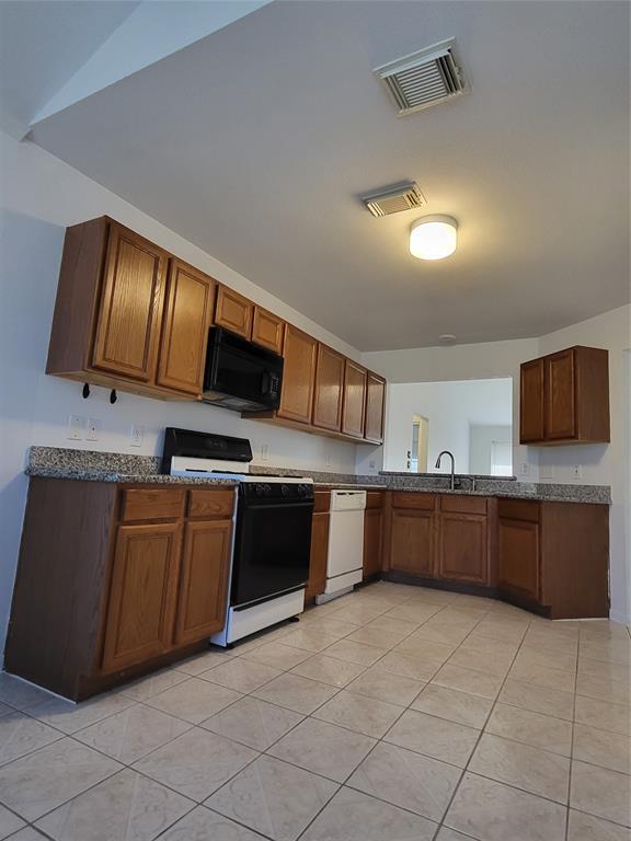 9678 Blackhawk Blvd, Houston, TX 77075 House Rental in Houston, TX