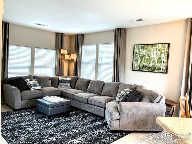 Photo - 1950 Windemere Ln House