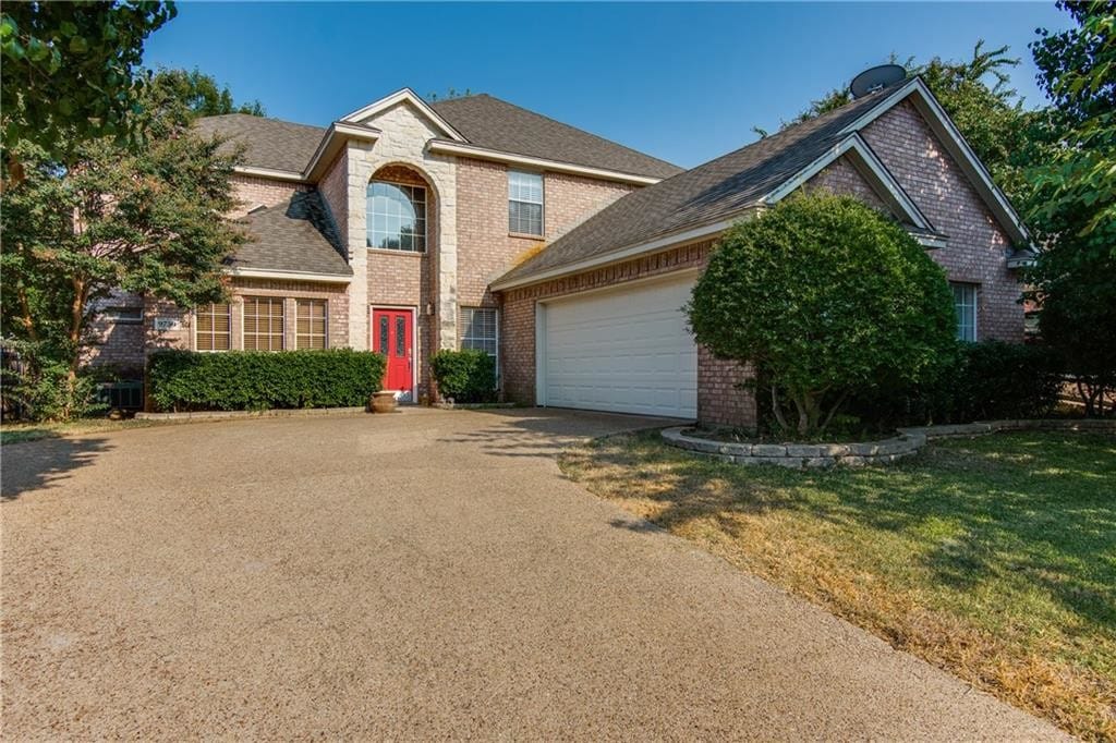 Primary Photo - 9730 Vinewood Dr