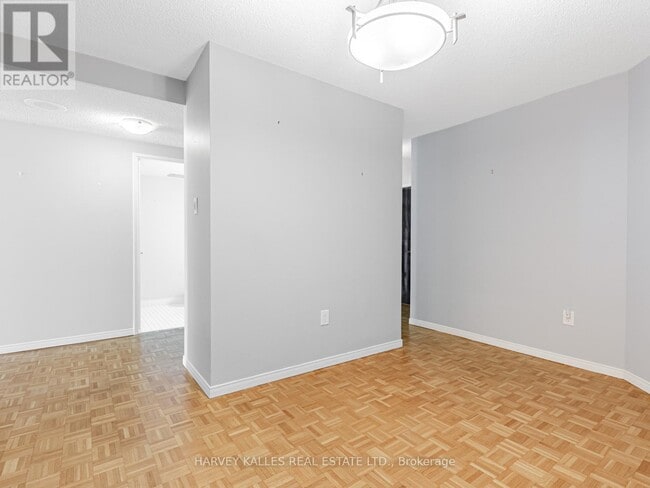 Building Photo - 131 Beecroft Rd