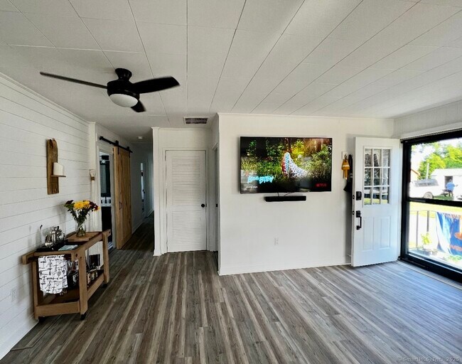 Foto del edificio - 116 Chalker Beach Rd