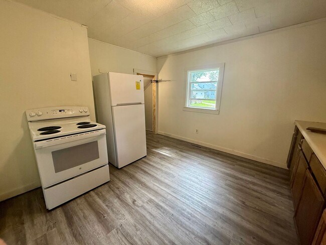 Foto del edificio - 4 Bed 2 Bath Single Family Home in Wausau
