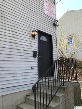 Foto del edificio - 1538 E 8th St