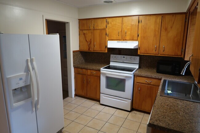 Foto del edificio - 3044 Kalamazoo Ave SE