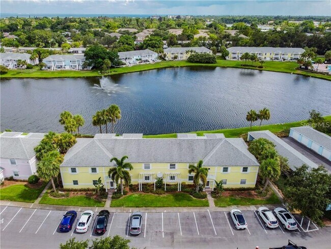 Foto del edificio - 166 Pompano Dr SE