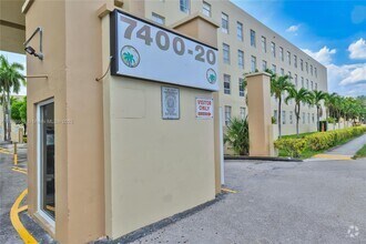 Building Photo - 7400 W 20th Ave