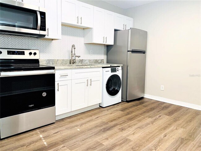 Foto del edificio - 3805 W Leona St