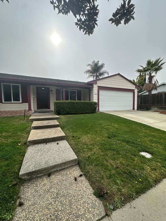 Building Photo - Cupertino Home, ready for move in!