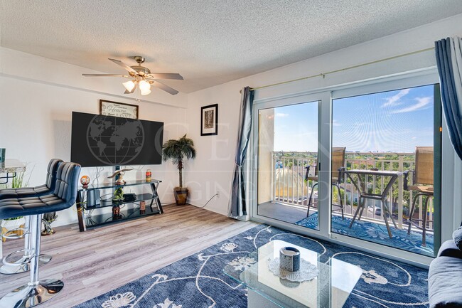 Building Photo - Fully Furnished 1BR/1BA Condo – Riverfront...