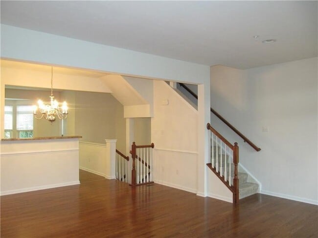Photo - 131 Lewisham Rd (Cranberry Township, PA) Townhome