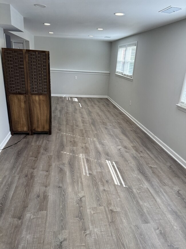 Photo - 914 Daleview Dr House