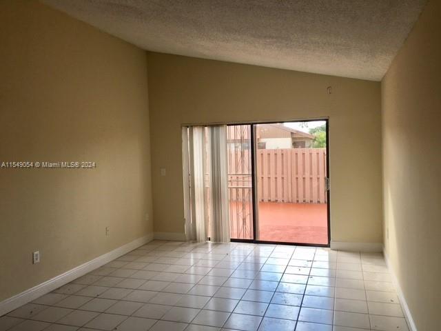 Building Photo - 1300 SW 135th Ct