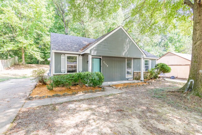 Foto del edificio - 4468 Tarleton Dr