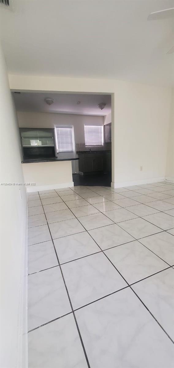 2635 NW 9th Ave Unit 12, Wilton Manors, FL 33311 Room for Rent in
